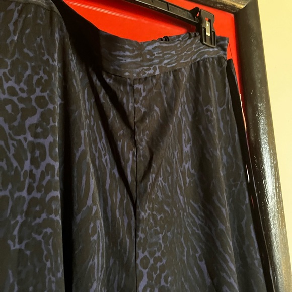 NWT  Gigi Parker wide legs palazzo pant Blended Leopard Eclipse - Picture 1 of 9